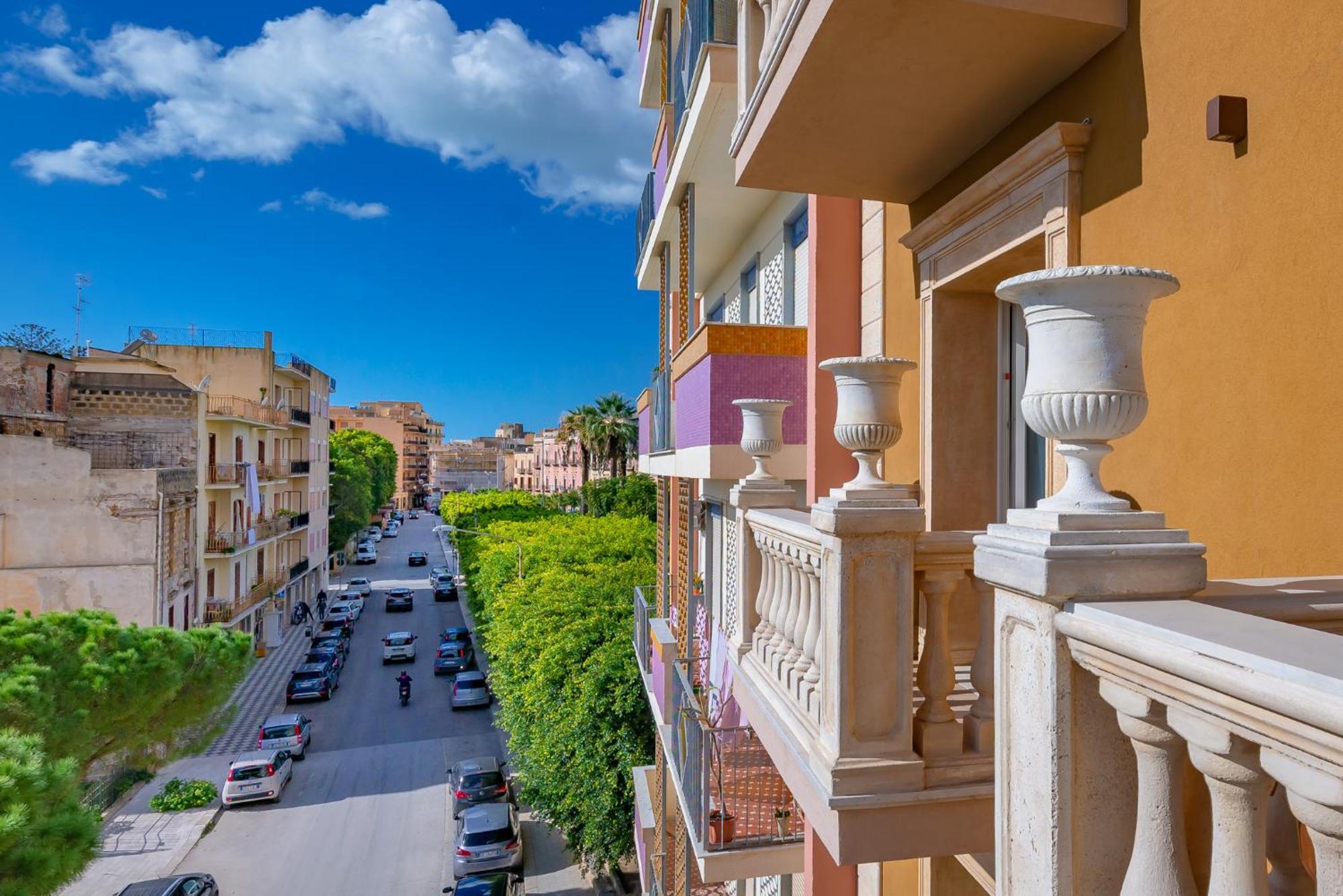 La Paloma Blanca Hotel 4*